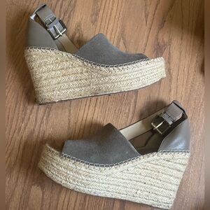 Marc Fisher Wedges